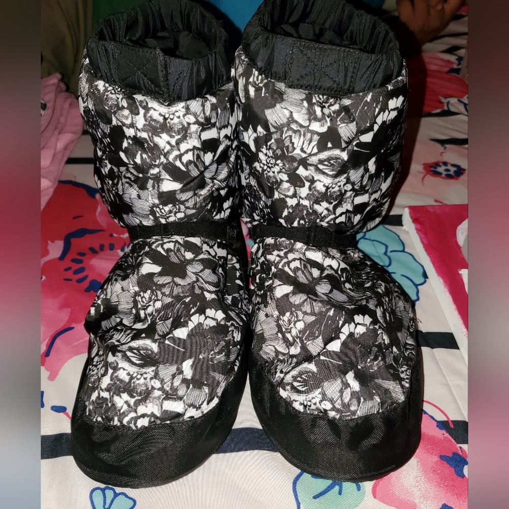 Bloch warm up booties